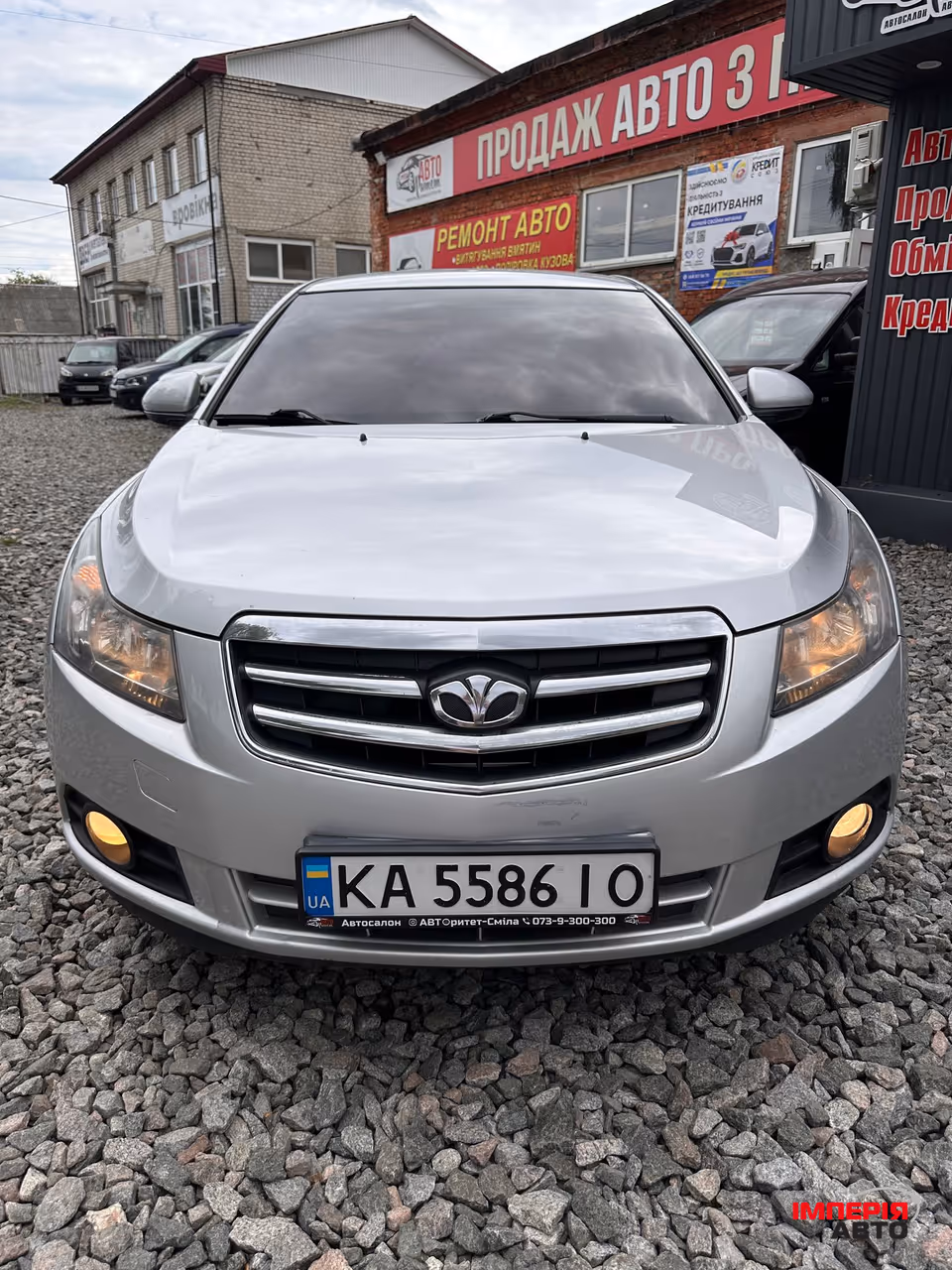 Chevrolet Cruze - фото 3