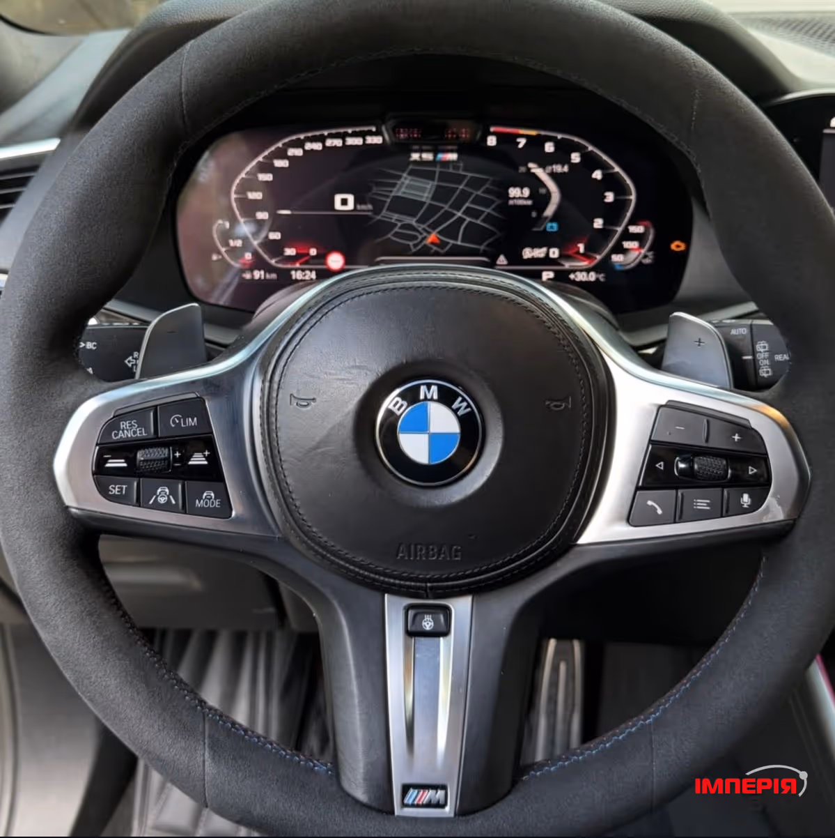 BMW X5 M - фото 10