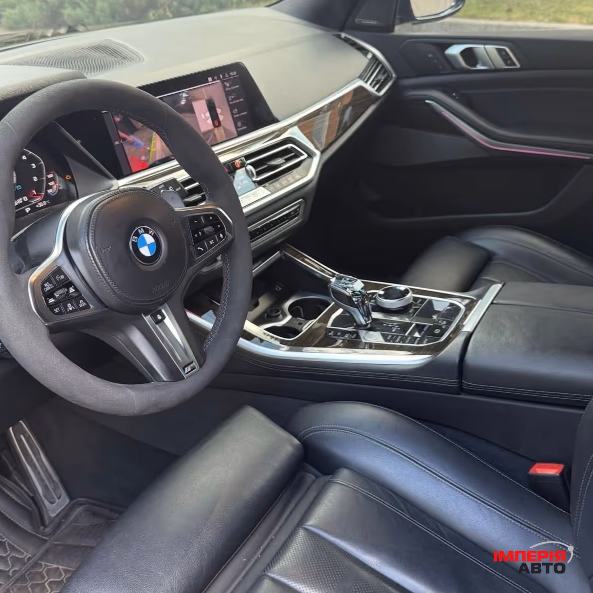 BMW X5 M - фото 11