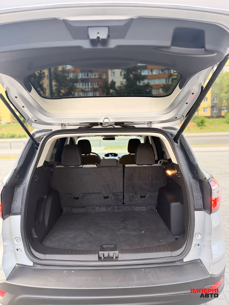 Ford Escape - фото 8