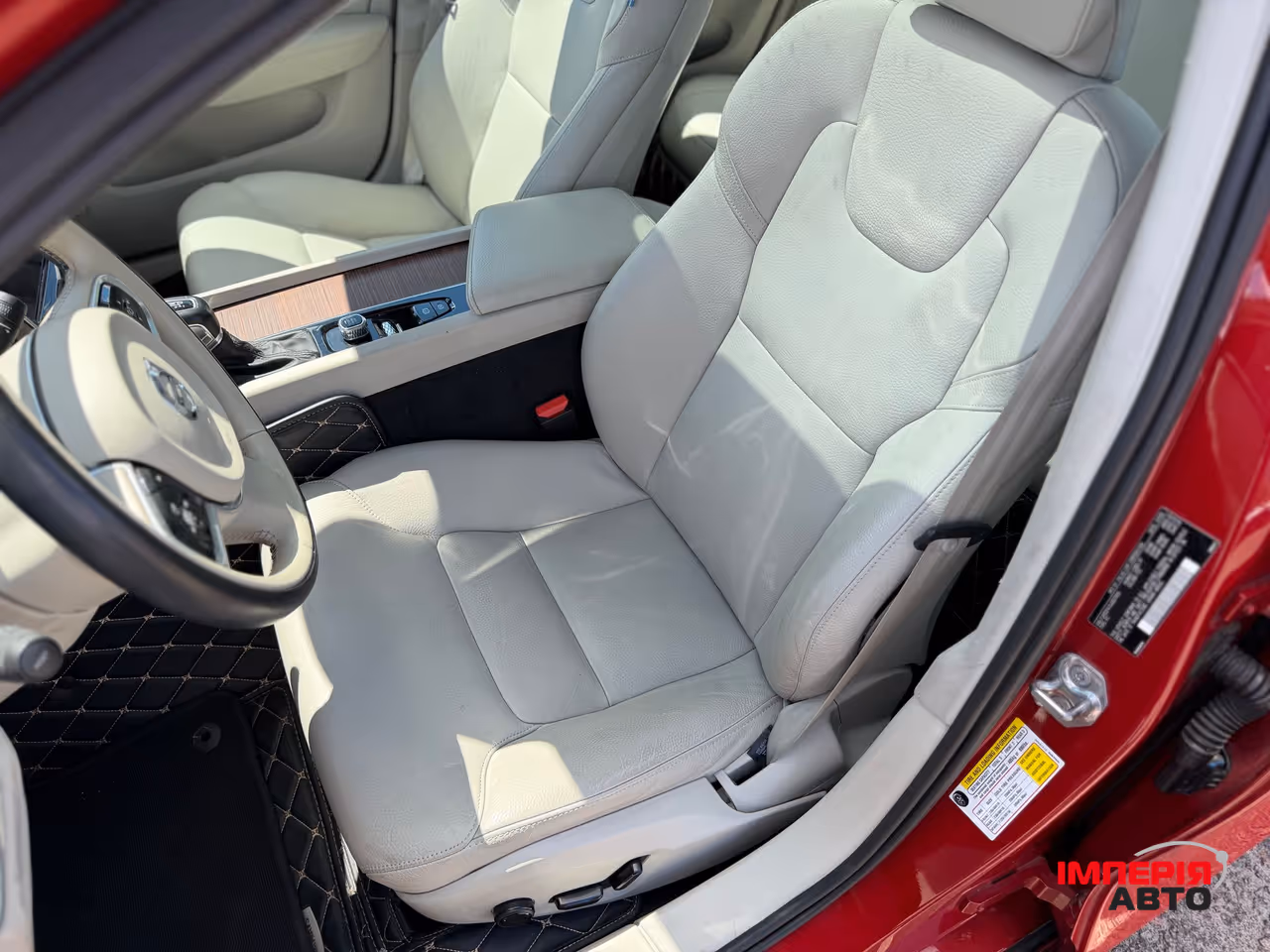 Volvo S60 - фото 9