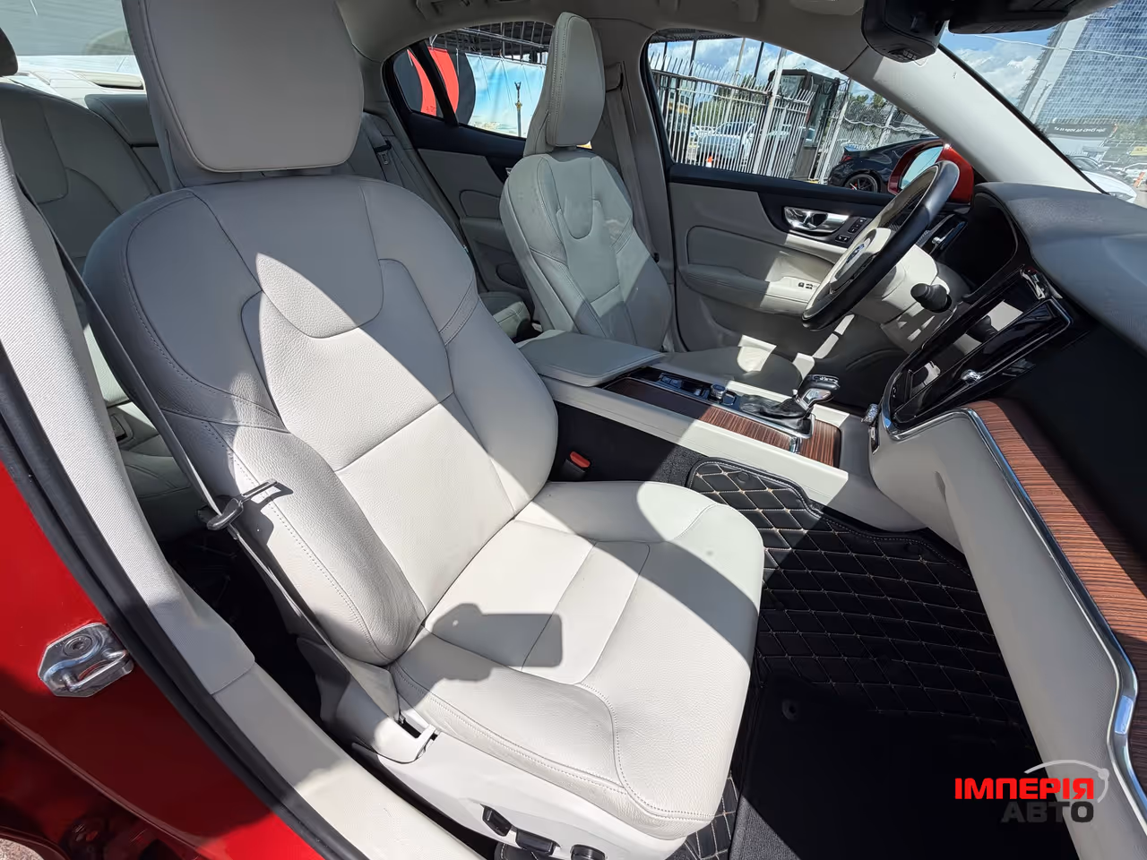 Volvo S60 - фото 21