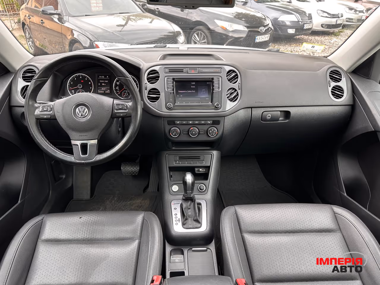 Volkswagen Tiguan - фото 4