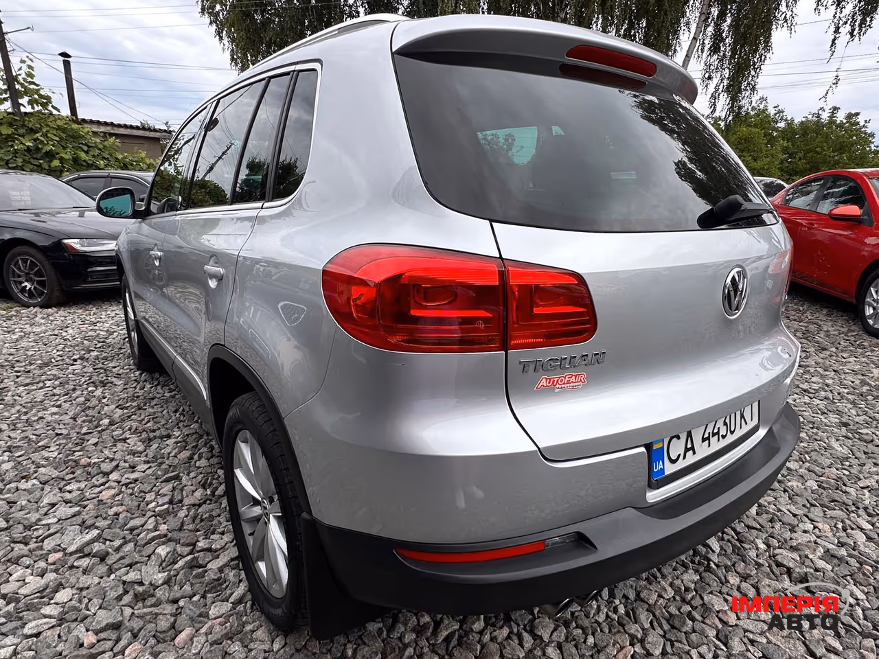 Volkswagen Tiguan - фото 14