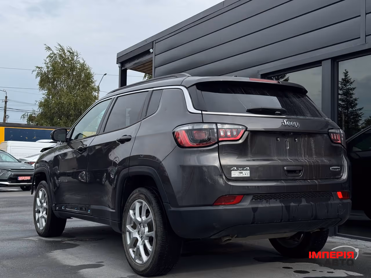 Jeep Compass - фото 3