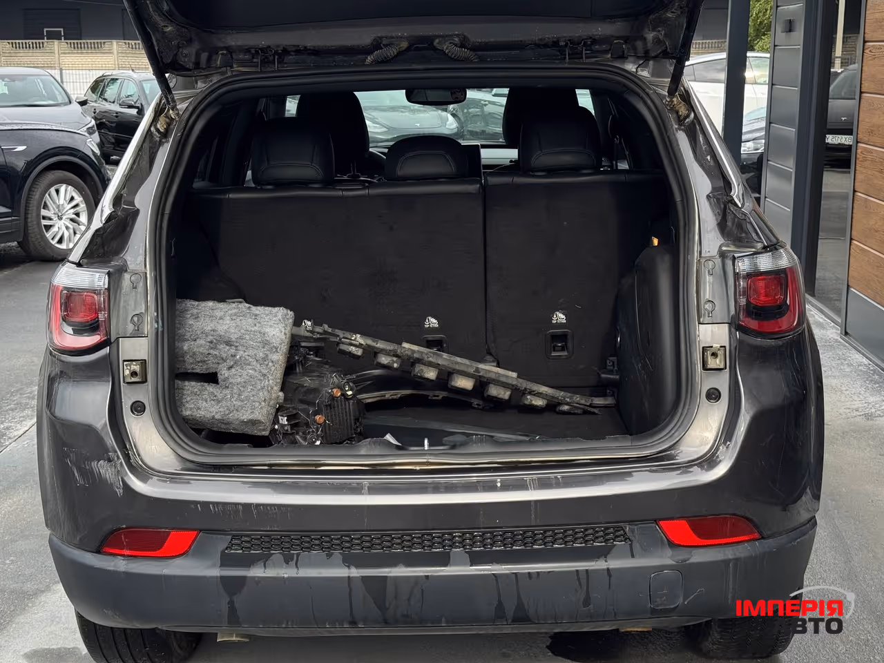 Jeep Compass - фото 13