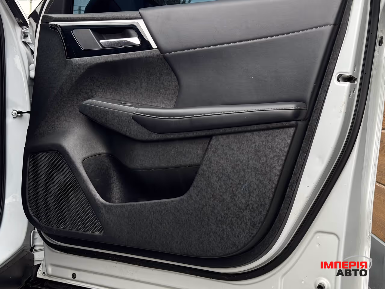 Mitsubishi Outlander - фото 70