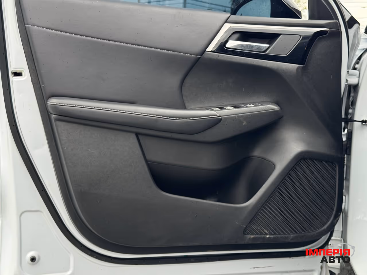 Mitsubishi Outlander - фото 35