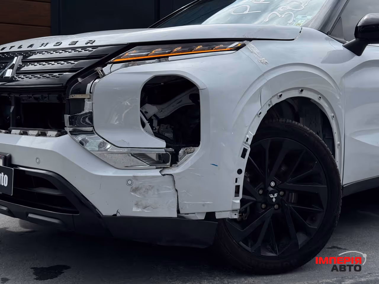 Mitsubishi Outlander - фото 7