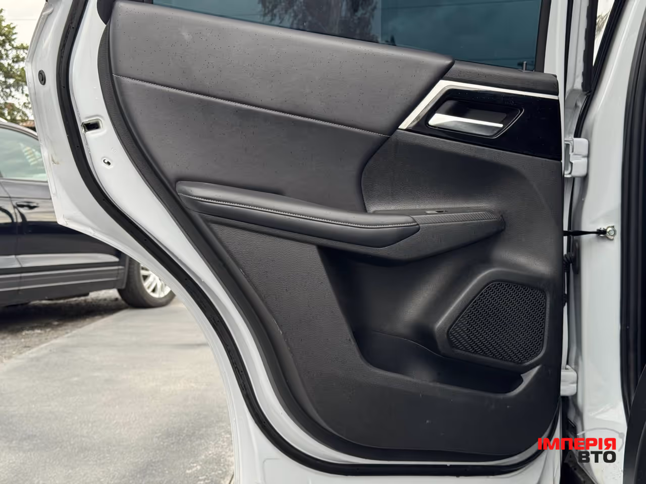 Mitsubishi Outlander - фото 52