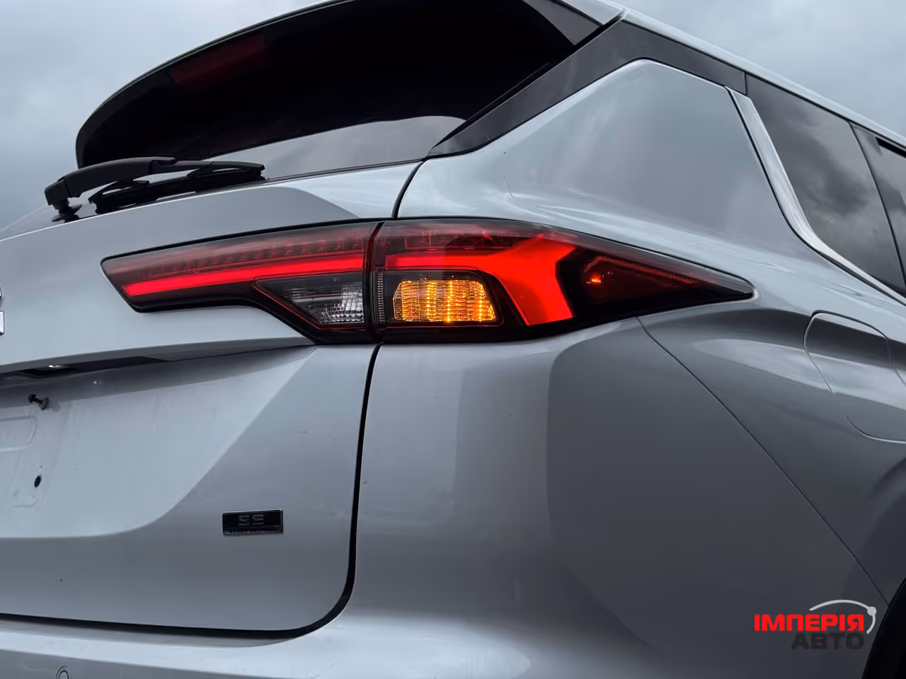 Mitsubishi Outlander - фото 23