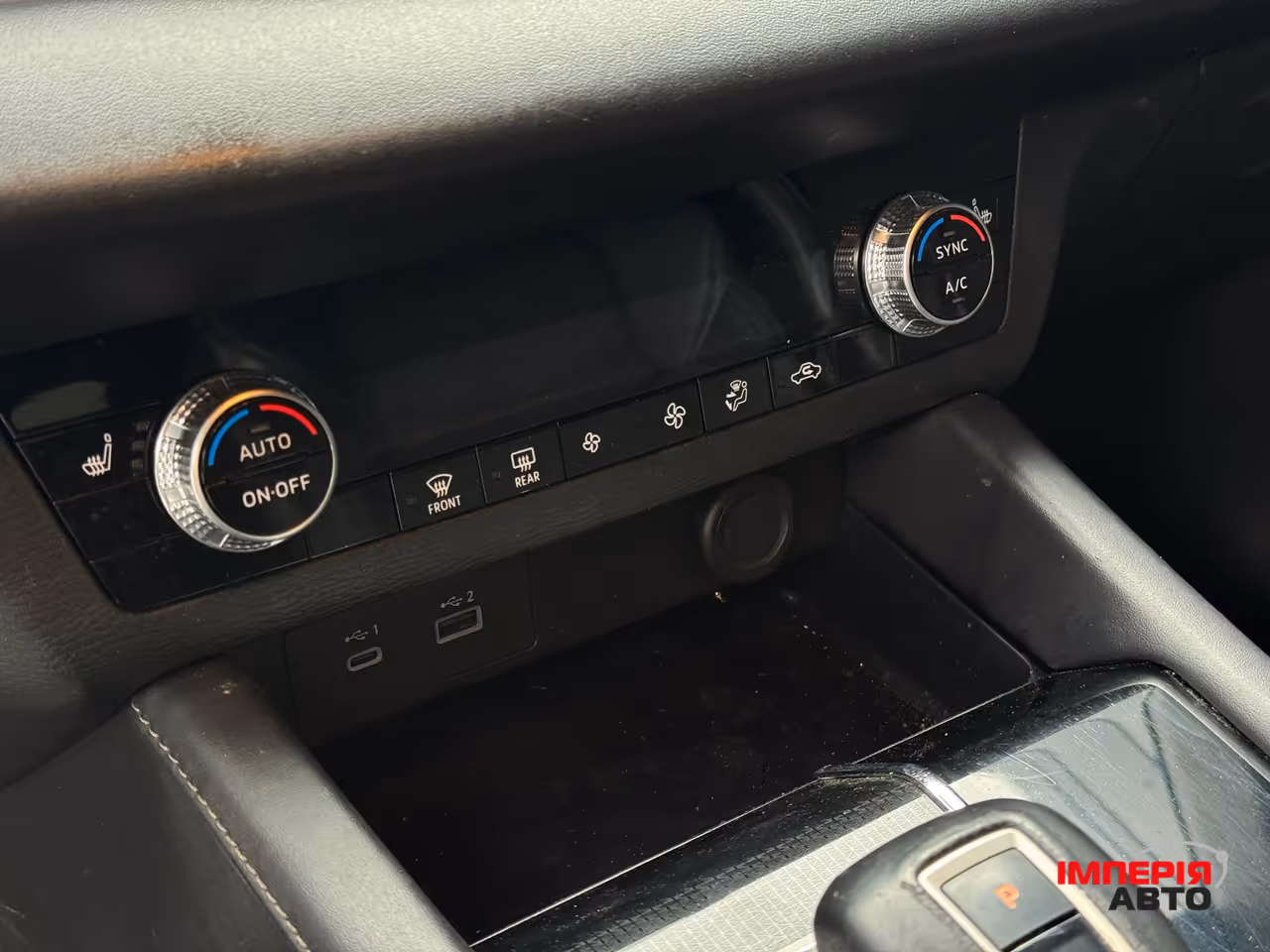 Mitsubishi Outlander - фото 41