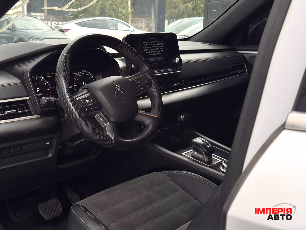 Mitsubishi Outlander - фото 10