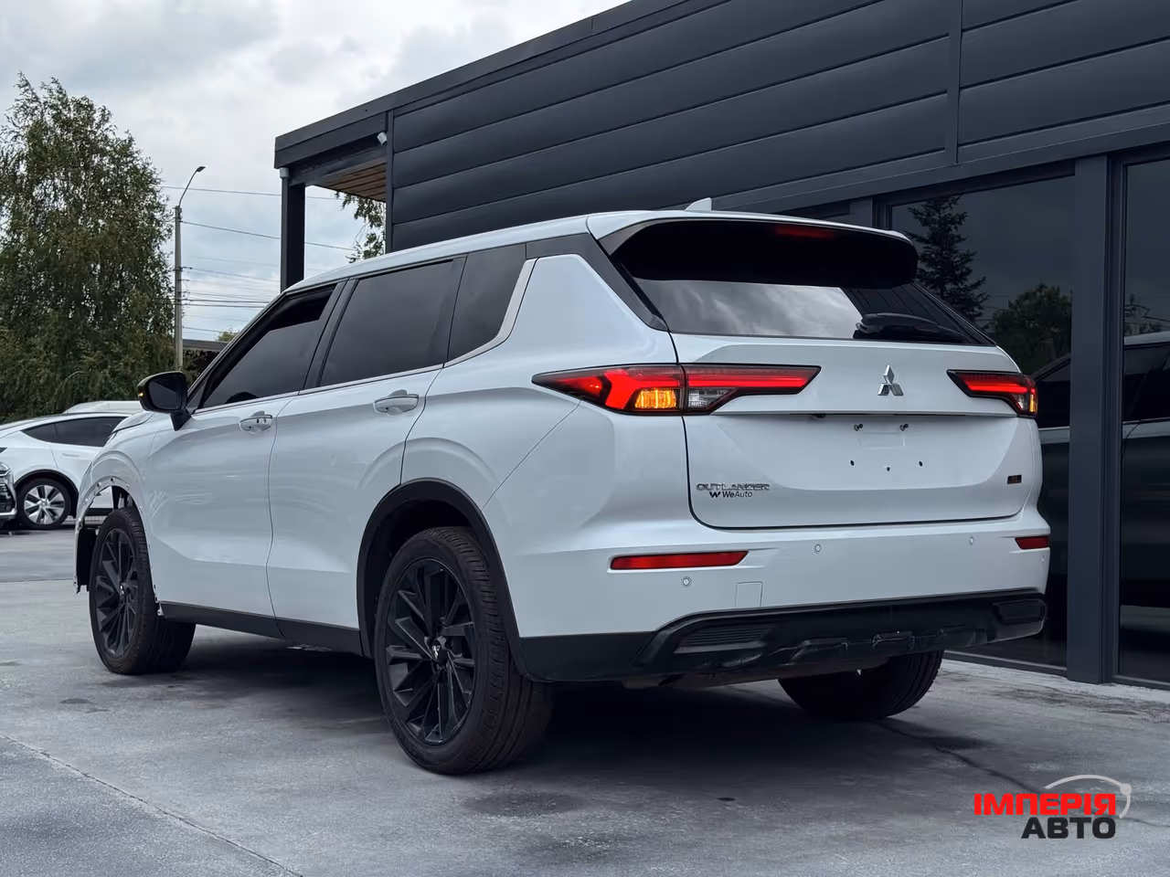 Mitsubishi Outlander - фото 18