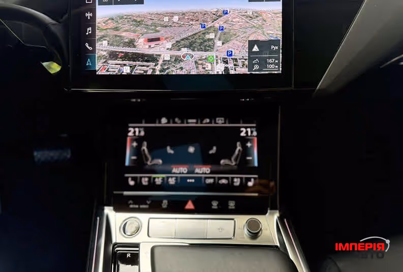 Audi e-tron - фото 11