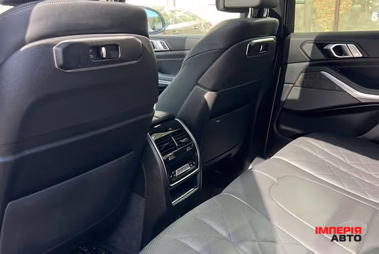 BMW X5 - фото 6