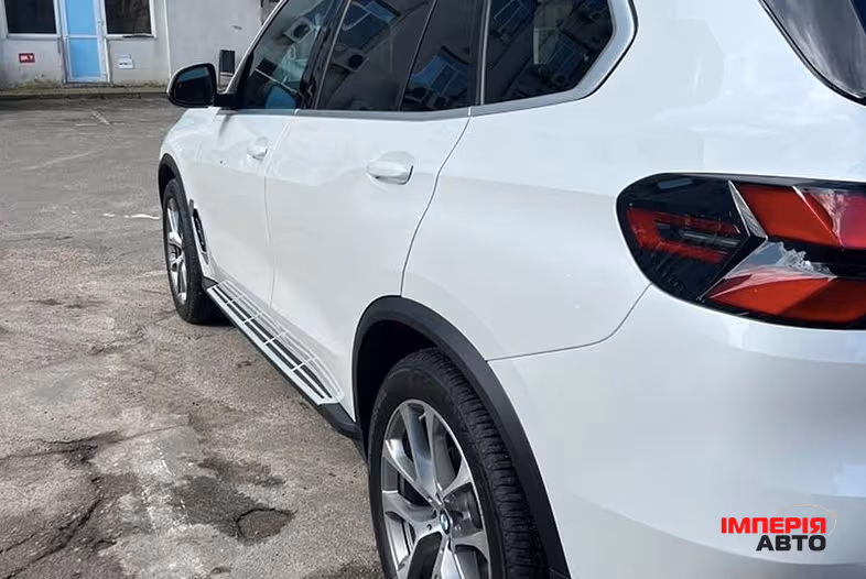 BMW X5 - фото 10