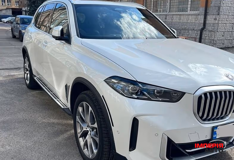 BMW X5 - фото 3
