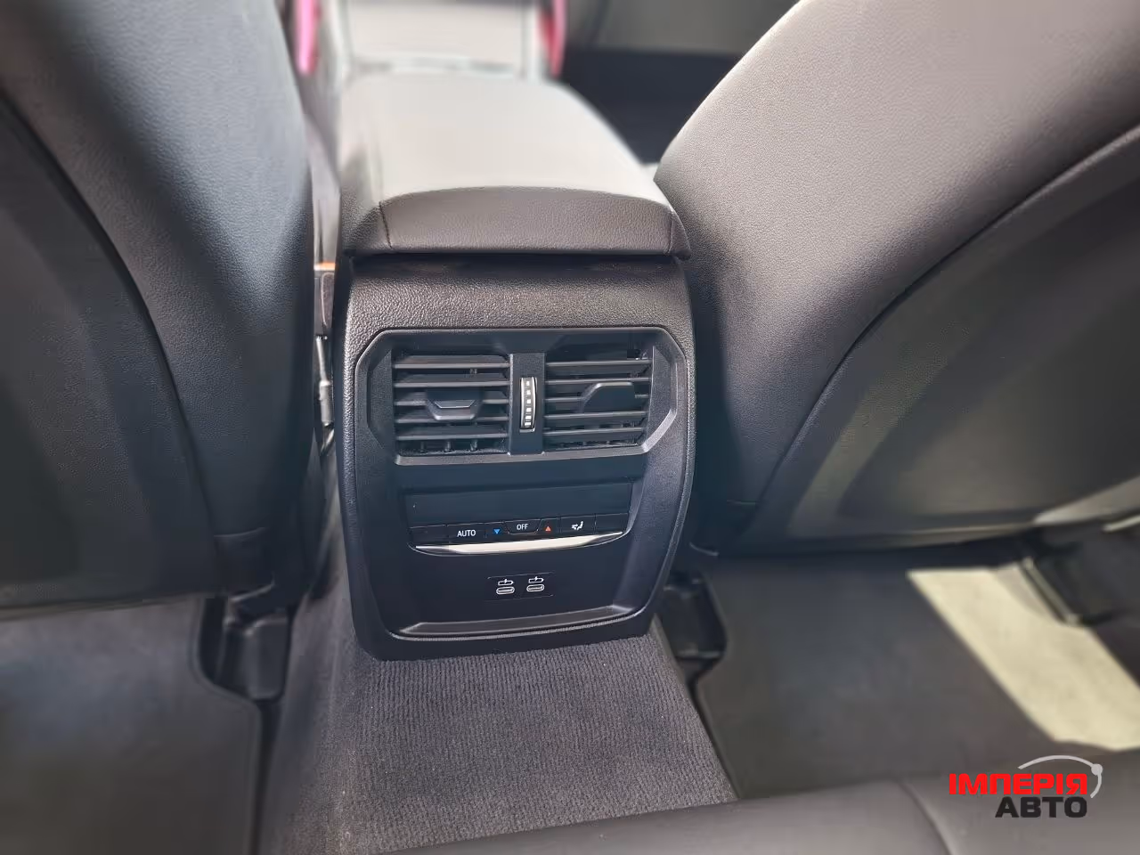 BMW i4 - фото 50