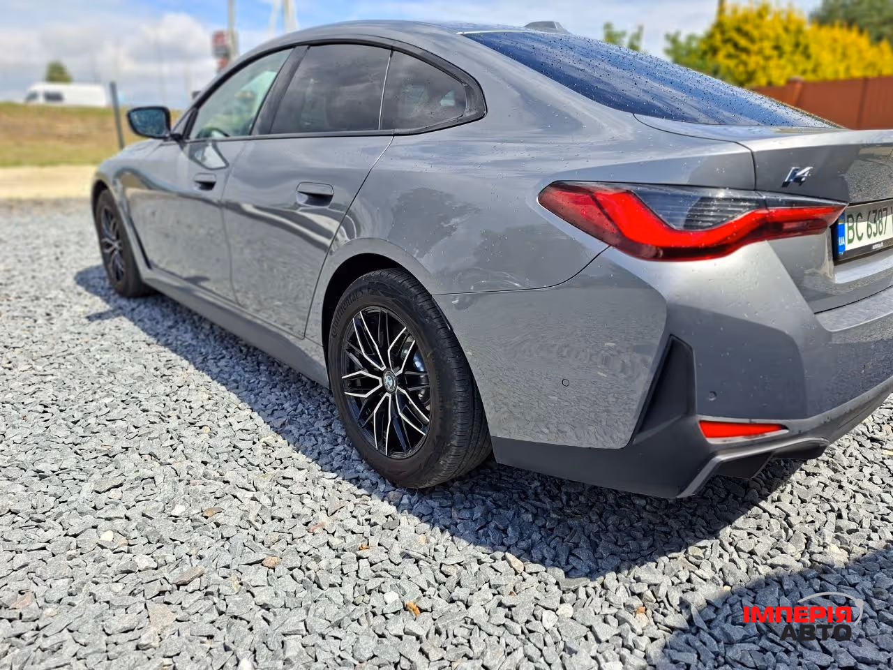 BMW i4 - фото 29