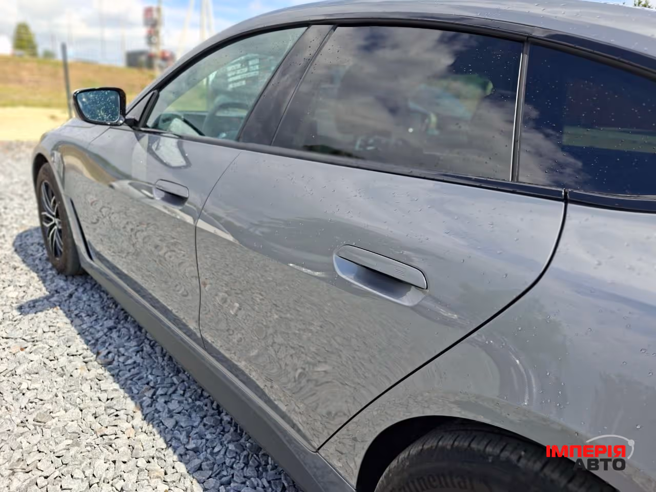 BMW i4 - фото 31