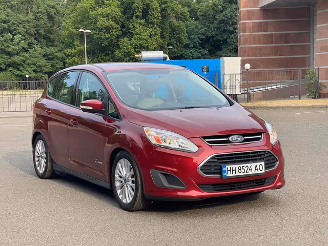 Ford C-MAX - фото 1