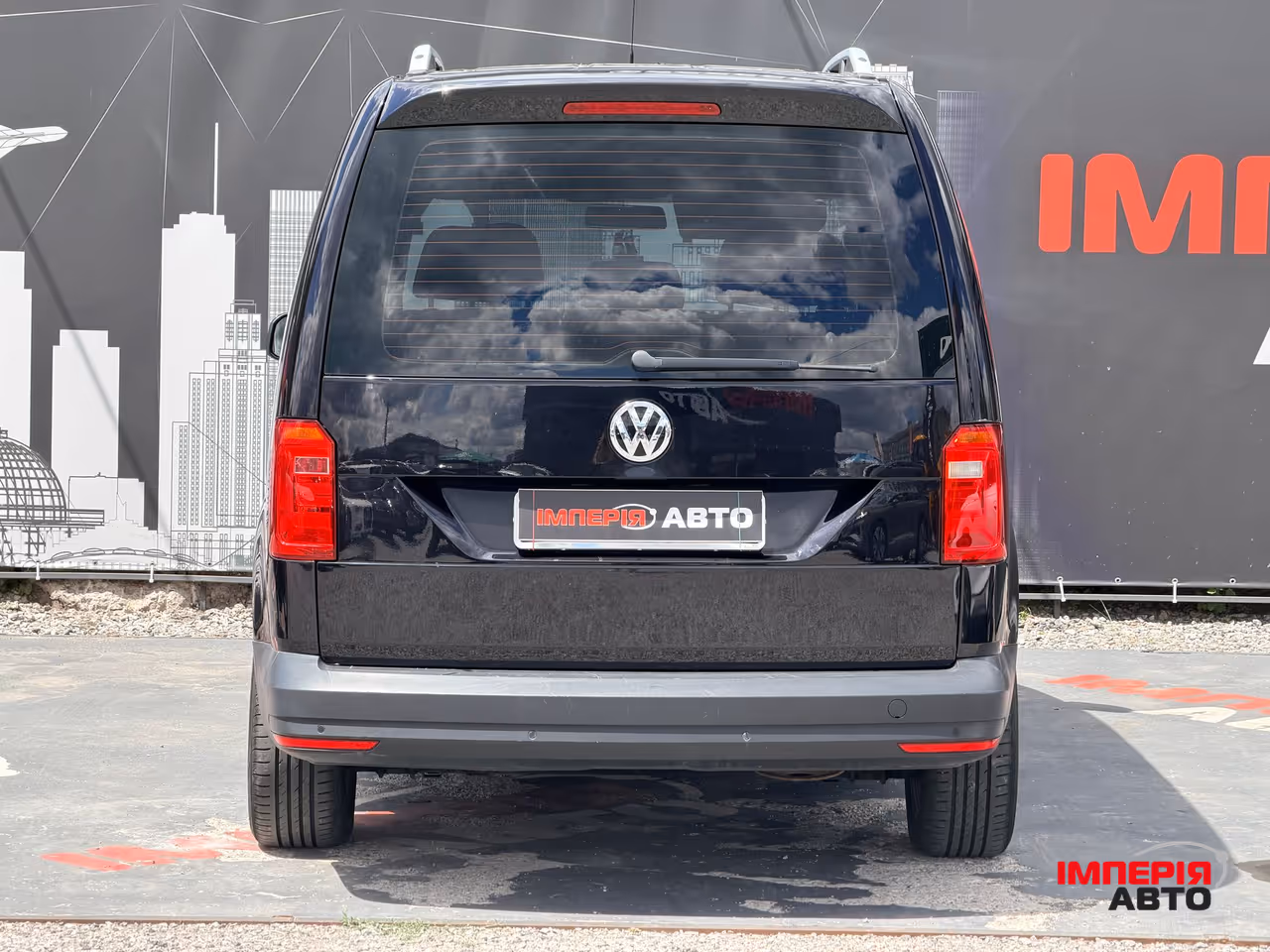 Volkswagen Caddy - фото 6