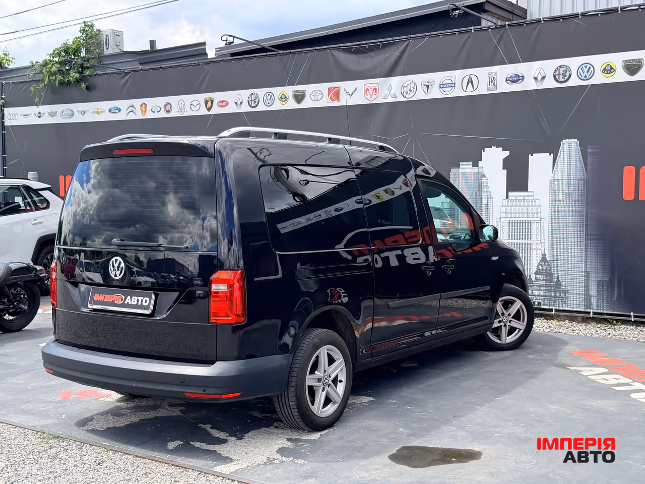 Volkswagen Caddy - фото 5