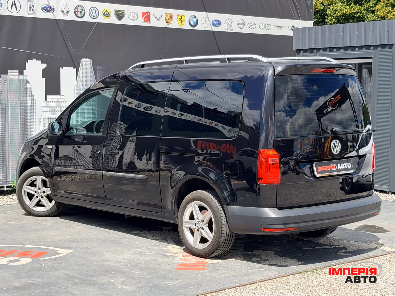 Volkswagen Caddy - фото 4