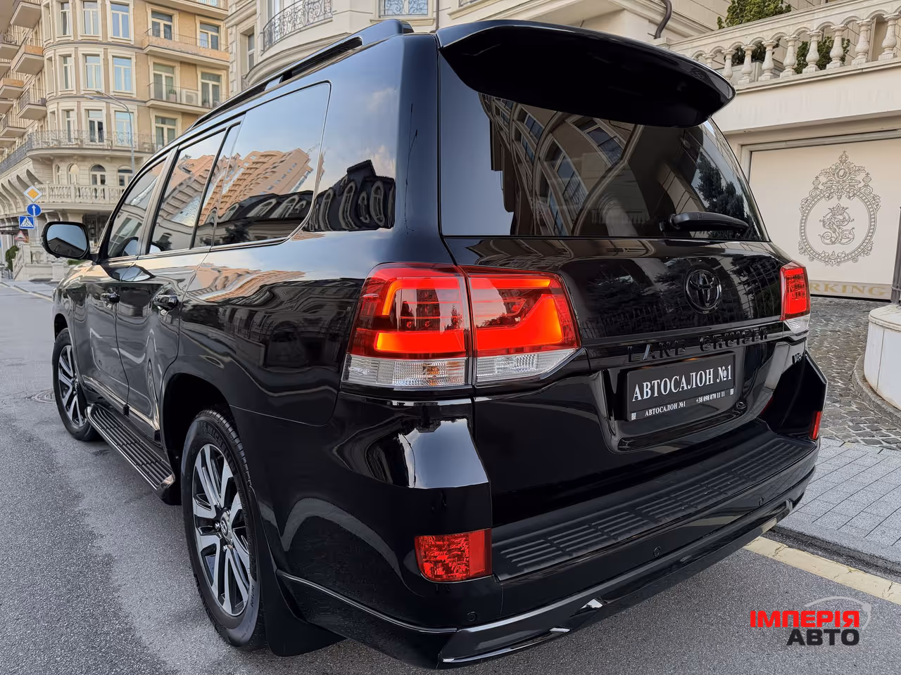 Toyota Land Cruiser - фото 3