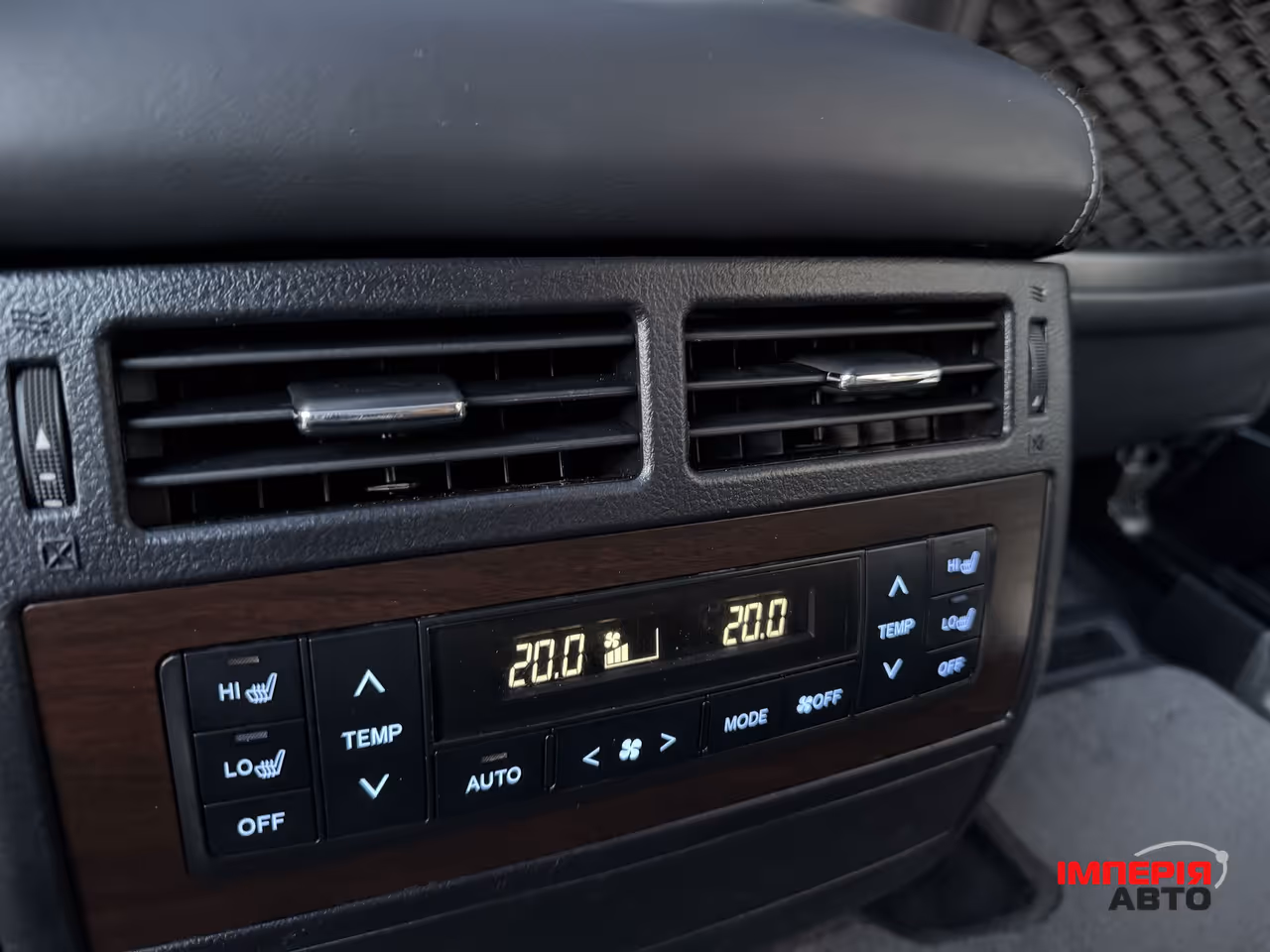 Toyota Land Cruiser - фото 40
