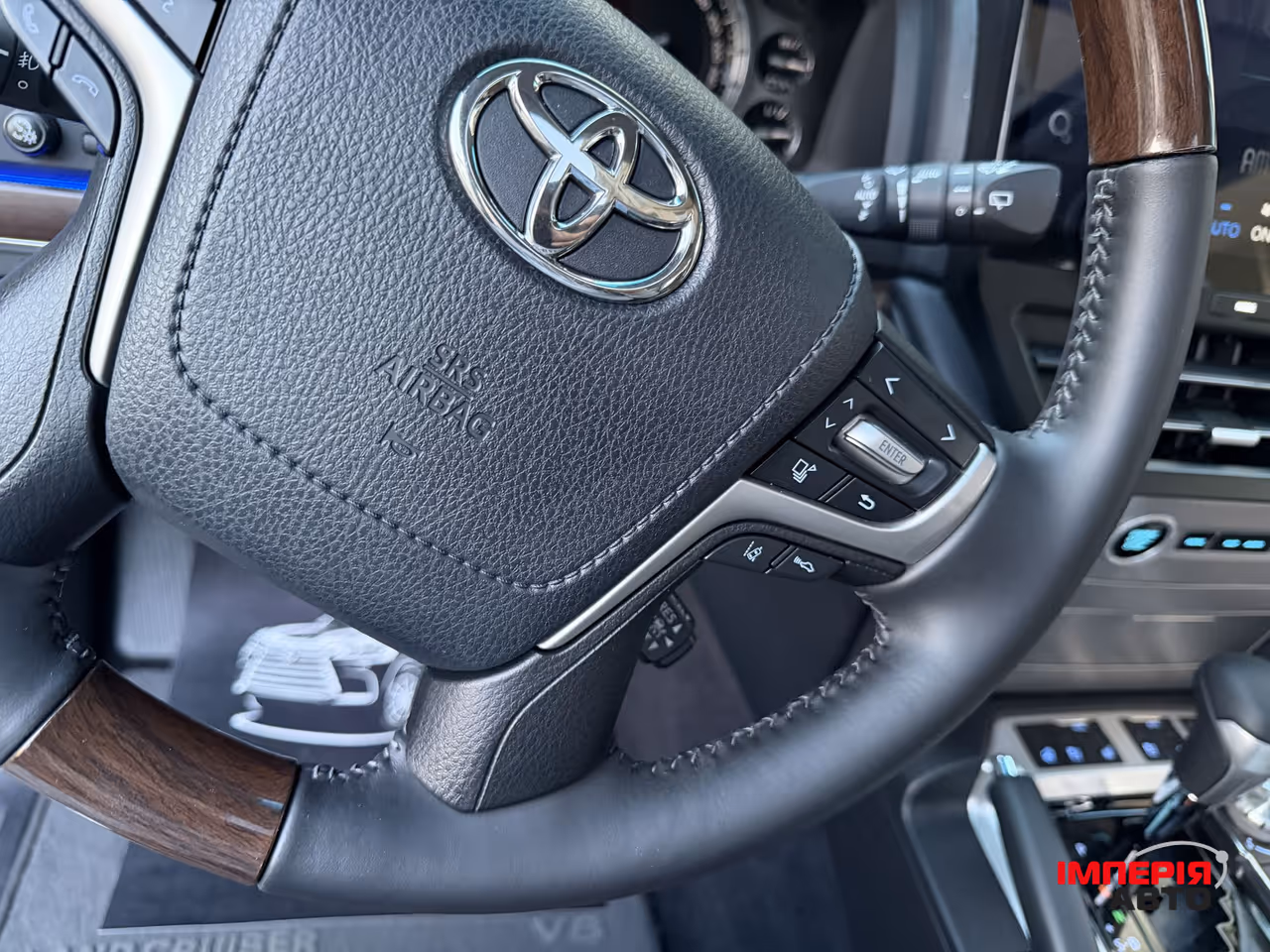 Toyota Land Cruiser - фото 11