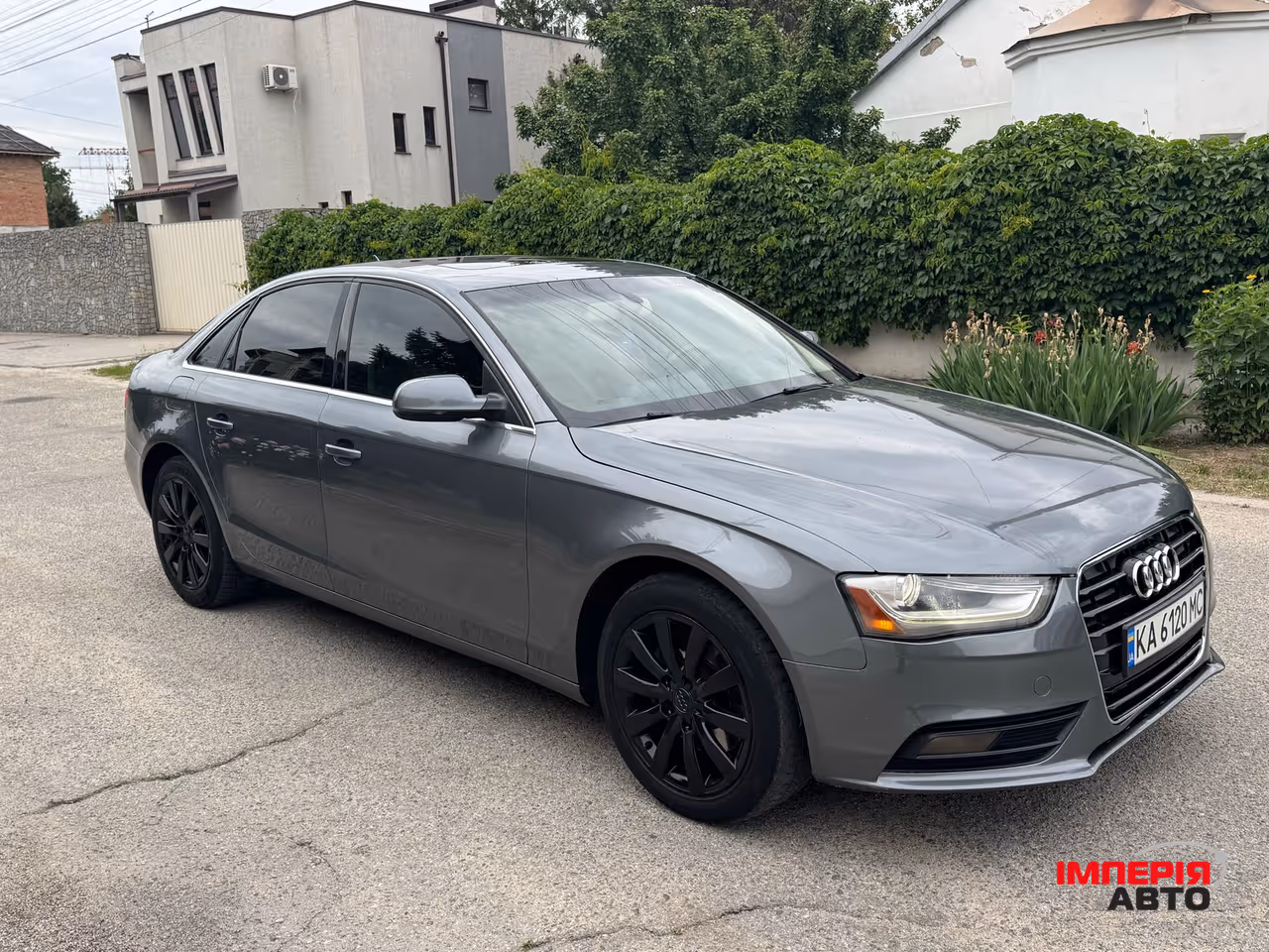 Audi A4 - фото 6