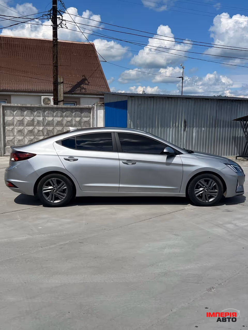 Hyundai Elantra - фото 13