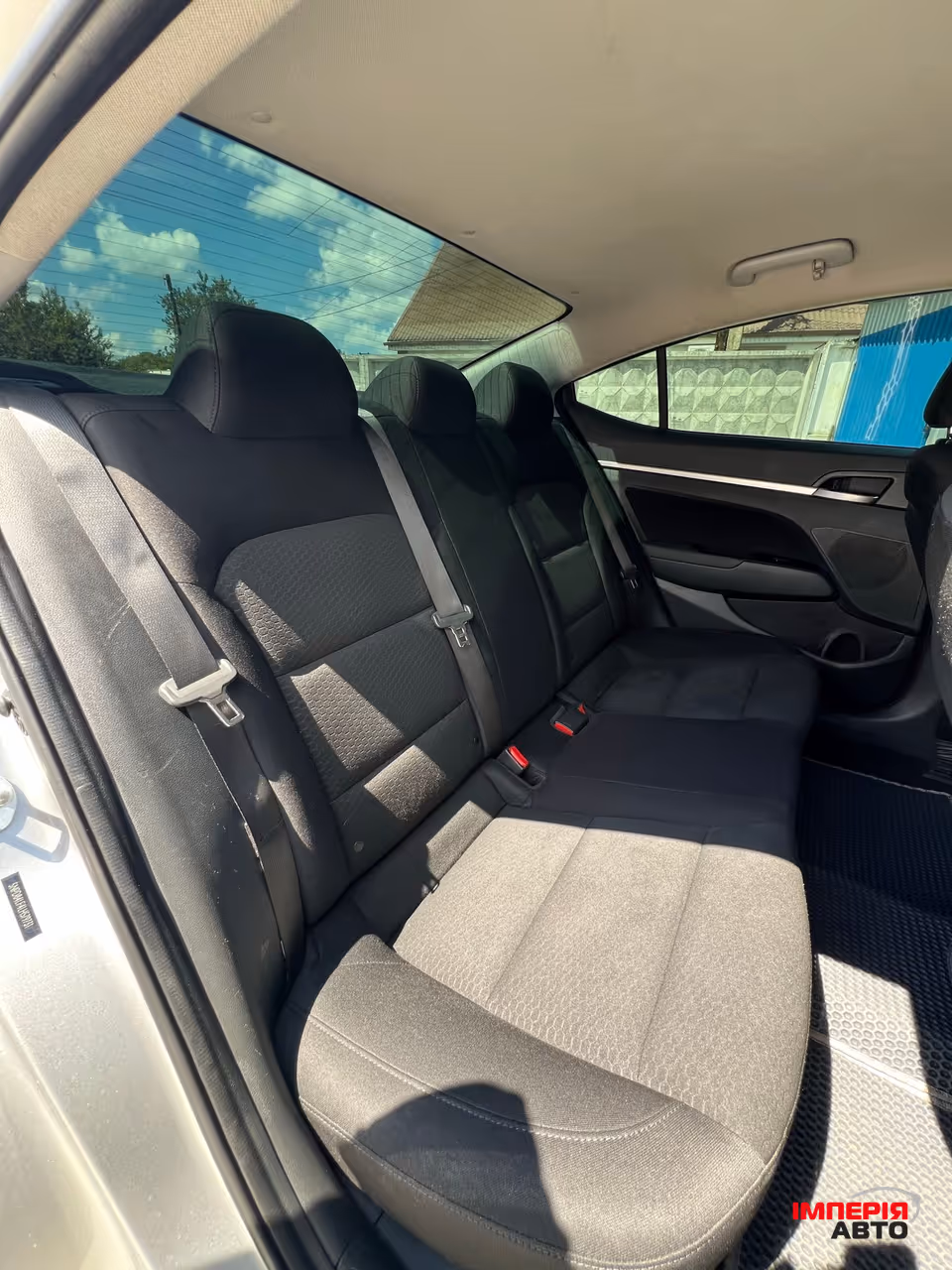 Hyundai Elantra - фото 33