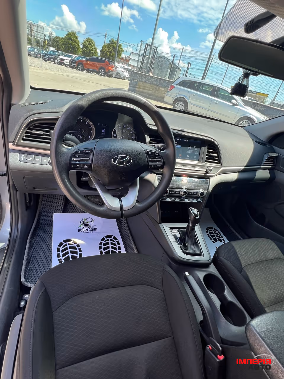 Hyundai Elantra - фото 27