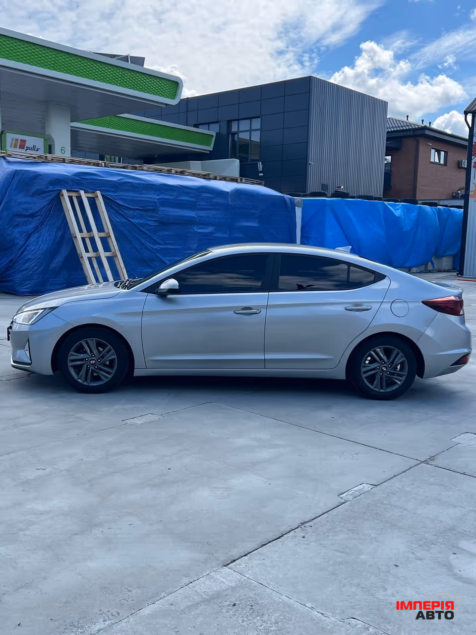 Hyundai Elantra - фото 23