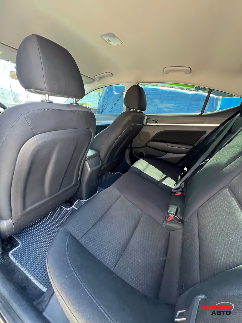 Hyundai Elantra - фото 31