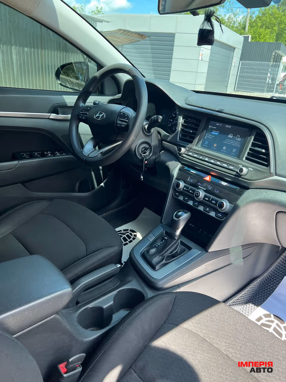 Hyundai Elantra - фото 29