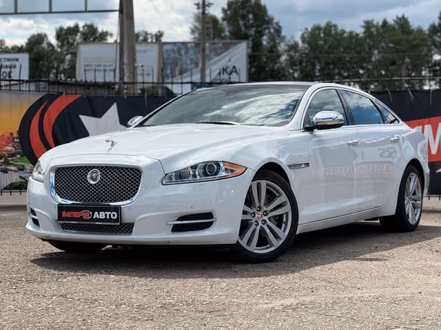 Jaguar XJ - фото 1