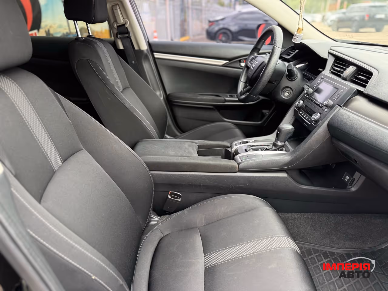 Honda Civic - фото 7
