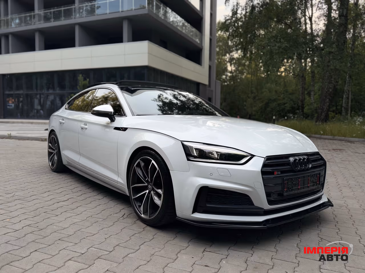Audi S5 - фото 11