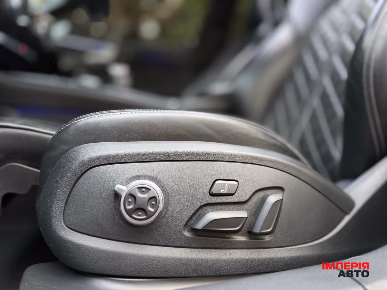 Audi S5 - фото 34