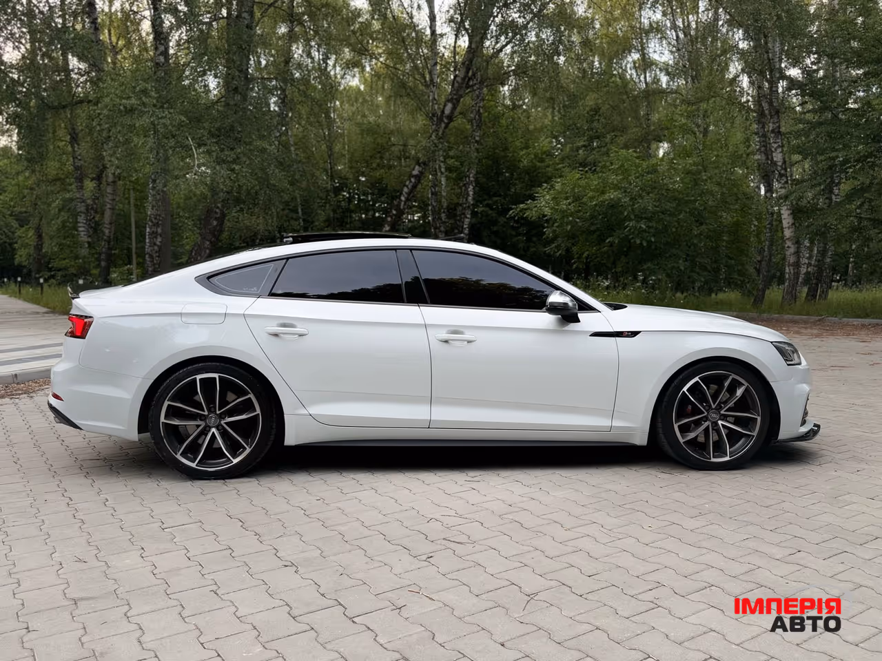 Audi S5 - фото 10