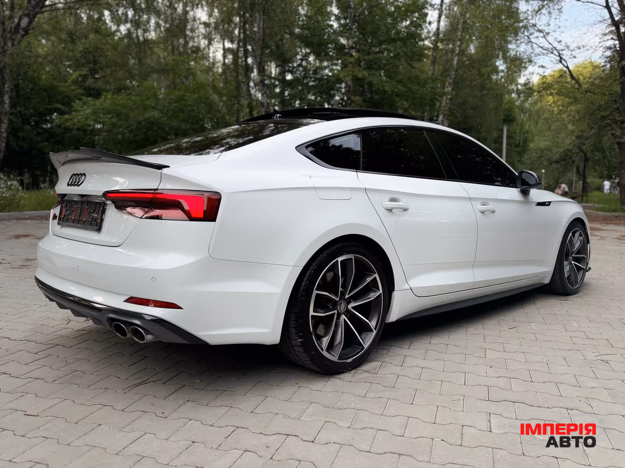 Audi S5 - фото 9