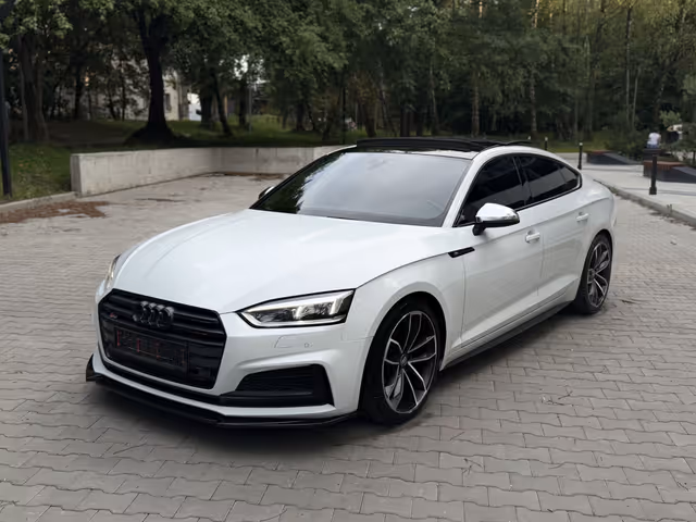 Audi S5 - фото 2
