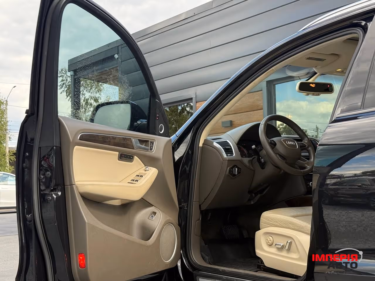 Audi Q5 - фото 17