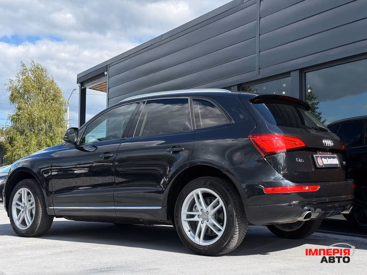 Audi Q5 - фото 4