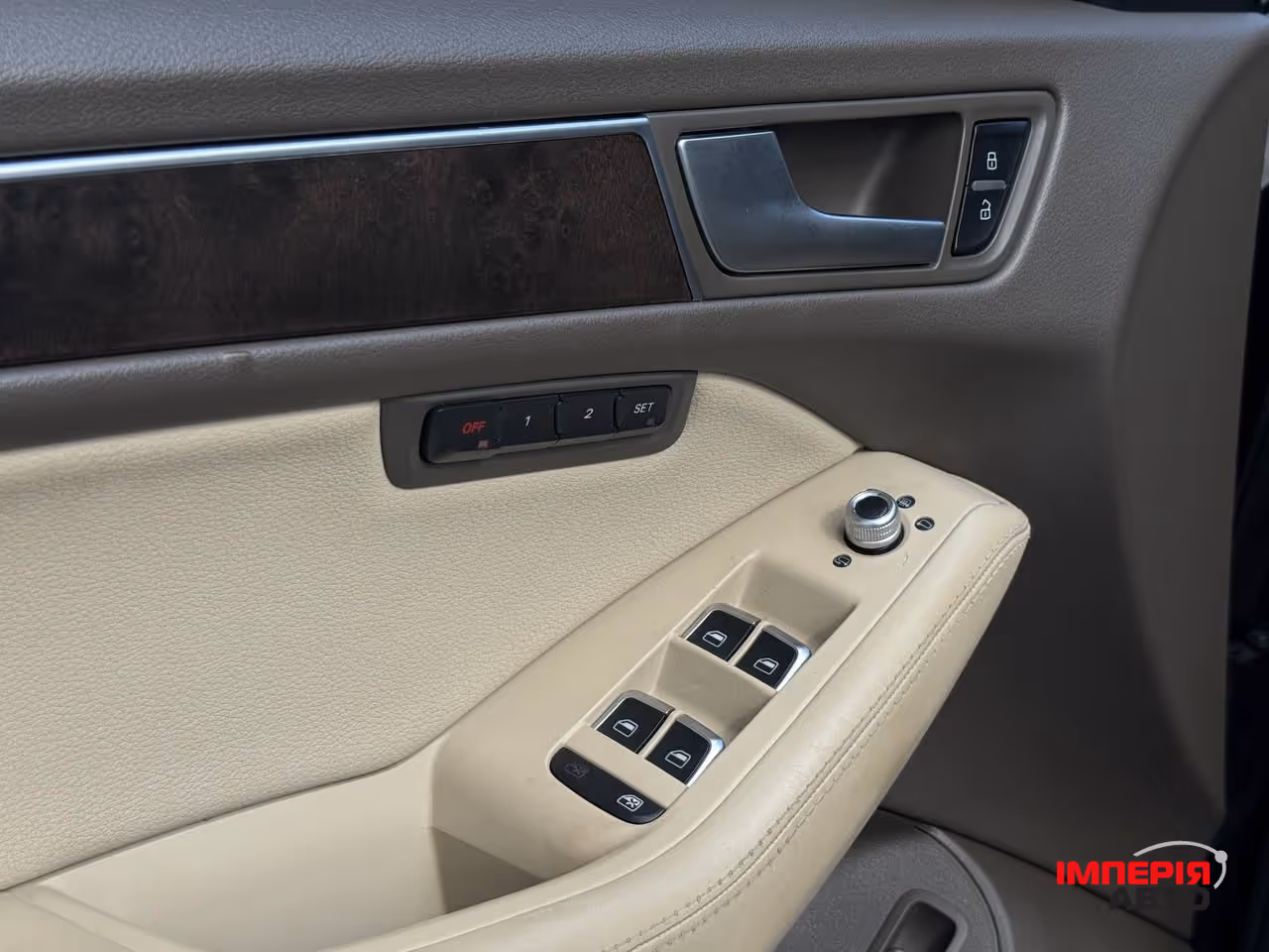 Audi Q5 - фото 19