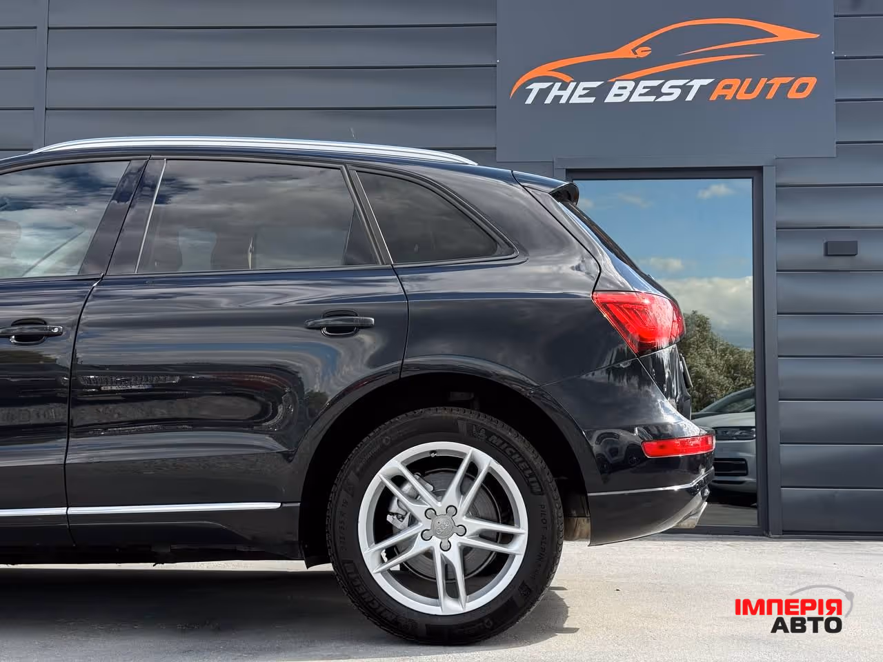 Audi Q5 - фото 9